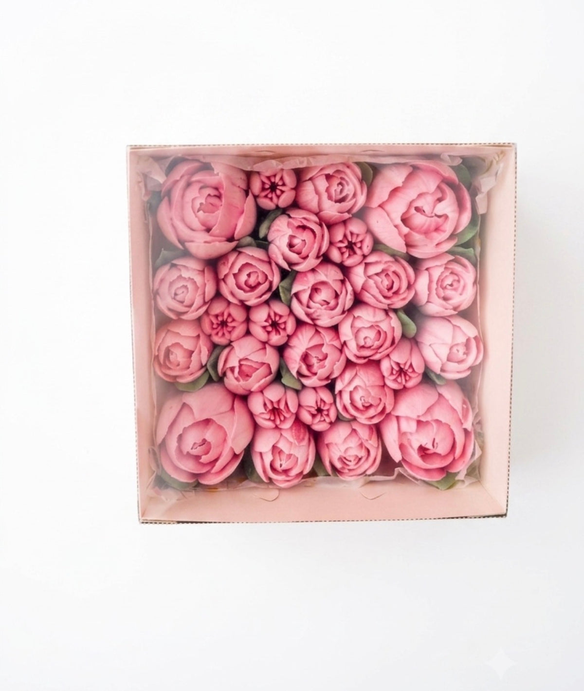 M size classic box “Blush & Bloom”